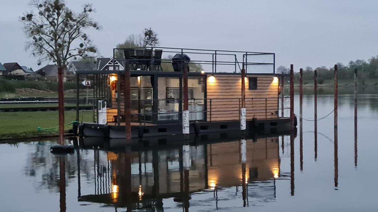 Hotel Hausboote Unteres Odertal Hausboot Kranich Schwedt  Exteriér fotografie